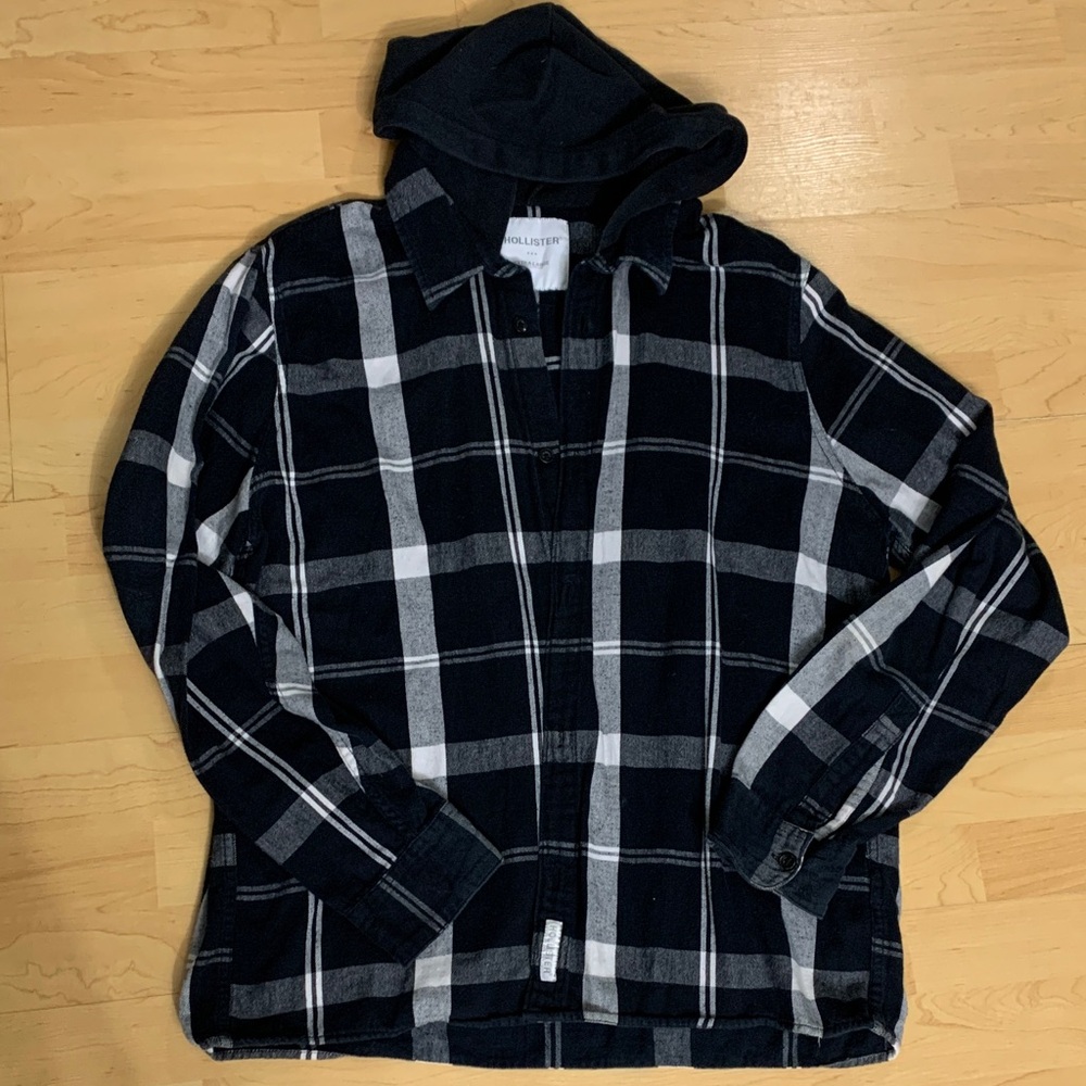 Hollister Monochrome Plaid Hooded flannel
